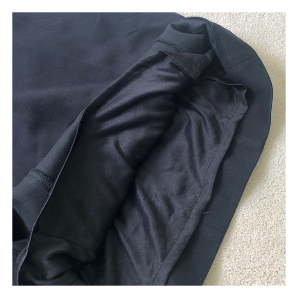 JUST .... TAYLOR BLACK DRESS - Picture 6 of 6